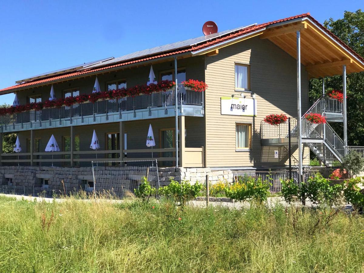 Die Wein Bleibe Baden-Bade Exterior foto